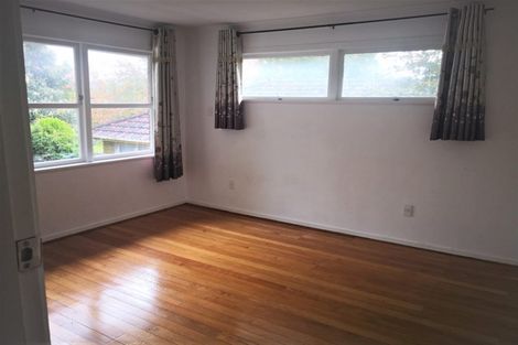 Photo of property in 31 Kingdale Road, Henderson, Auckland, 0610