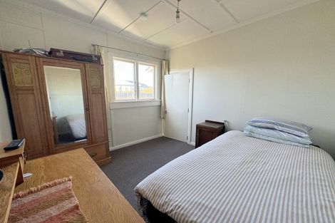 Photo of property in 42 Higginson Street, Otane, 4202