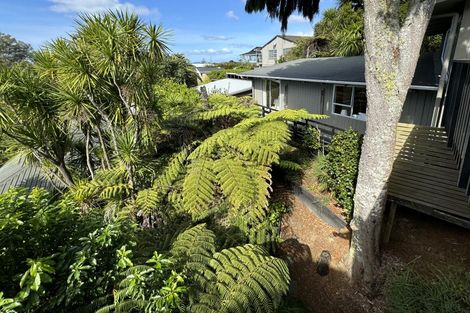 Photo of property in 1/89 Glamorgan Drive, Torbay, Auckland, 0630