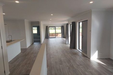 Photo of property in 2520 State Highway 2, Ahikouka, Greytown, 5794