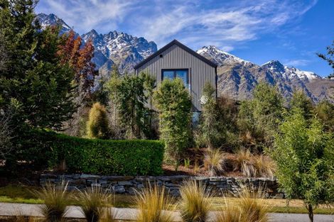 Photo of property in 1 Appin Court, Jacks Point, Queenstown, 9371