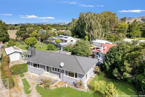 Photo of property in 31 Holdaway Street, Riversdale, Blenheim, 7201