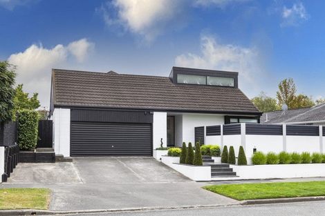 Photo of property in 31 Colina Street, Avonhead, Christchurch, 8042