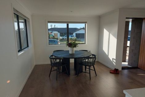 Photo of property in 11 Murray Ward Drive, Te Kauwhata, 3710