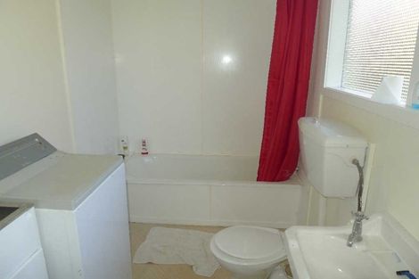 Photo of property in 14 Ngapotiki Street, Paraparaumu Beach, Paraparaumu, 5032