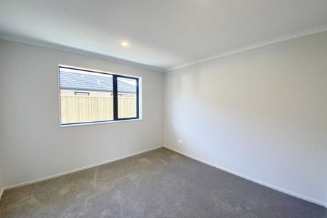 Photo of property in 30 Ellmers Street, Woodend, 7691
