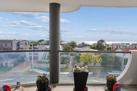 Photo of property in 5/1086 Papamoa Beach Road, Papamoa Beach, Papamoa, 3118