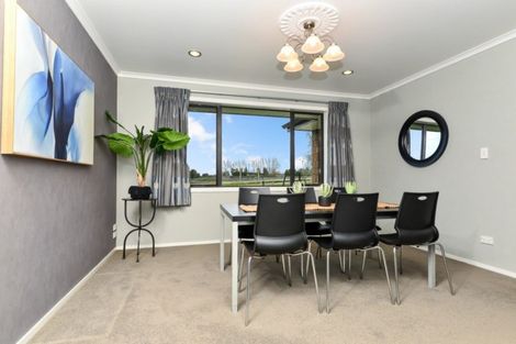 Photo of property in 17b Marshmeadow Road, Newstead, Hamilton, 3286