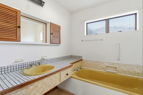 Photo of property in 47 Parkes Avenue, Saint Johns Hill, Whanganui, 4501