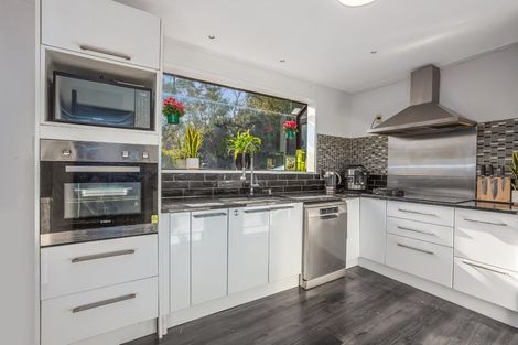 Photo of property in 14 Staysail Place, Whitby, Porirua, 5024