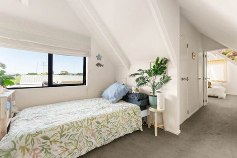 Photo of property in 563 Maunganui Road, Mount Maunganui, 3116