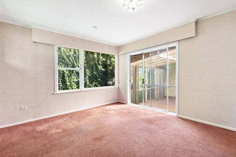 Photo of property in 4 Warren Street, Paparangi, Wellington, 6037