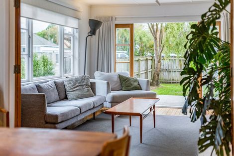 Photo of property in 8 Mangaroa Hill Road, Maoribank, Upper Hutt, 5018