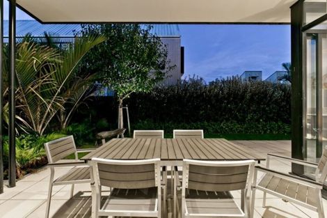 Photo of property in 8 Hastings Street, Hobsonville, Auckland, 0616