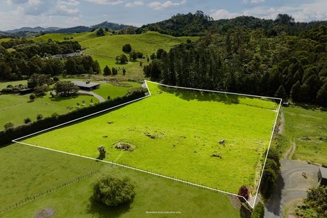 Photo of property in 41 Kiriglen Lane, Glenbervie, 0173
