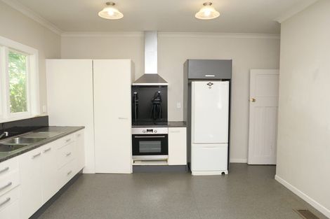 Photo of property in 5 Burrows Avenue, Karori, Wellington, 6012