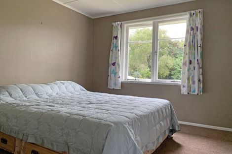 Photo of property in 1 Mcgreevy Street, Waipawa, 4210