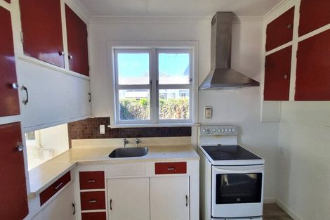Photo of property in 48 Robinson Avenue, Holdens Bay, Rotorua, 3010