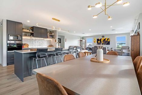 Photo of property in 12 Meadowlands Green, Allenton, Ashburton, 7700