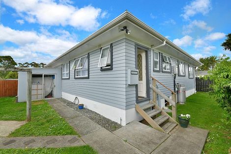 Photo of property in 53b Springs Road, Parakai, 0830