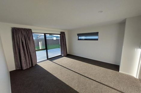 Photo of property in 3 Clonbunny Close, Rolleston, 7614