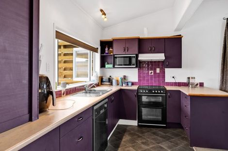 Photo of property in 278 South Road, Hawera, 4610