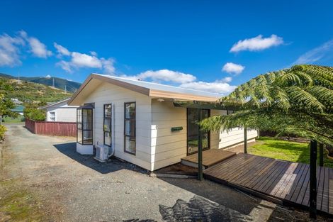 Photo of property in 14 Palm Avenue, Stoke, Nelson, 7011