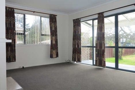 Photo of property in 6 Hinau Road, Mangere Bridge, Auckland, 2022