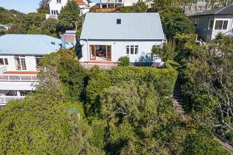 Photo of property in 77 Oban Street, Wadestown, Wellington, 6012