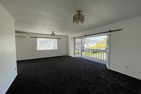 Photo of property in 53 Bassett Road, Johnsonville, Wellington, 6037