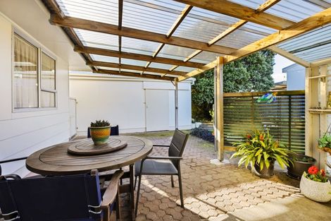 Photo of property in 7 Grey Street, Normanby, Hawera, 4614