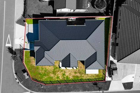 Photo of property in 5 Kaaka Street, Cambridge, 3434