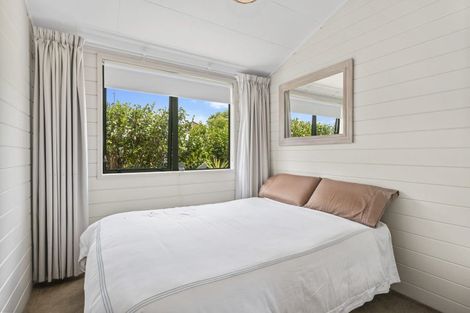 Photo of property in 10a Brandon Road, Manly, Whangaparaoa, 0930