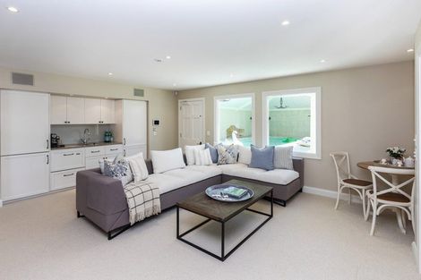 Photo of property in 5 Saint Barnabas Lane, Fendalton, Christchurch, 8052