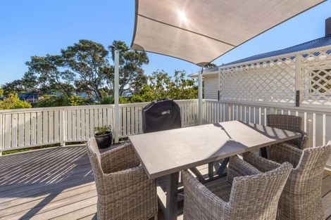 Photo of property in 26 Baring Terrace, Strandon, New Plymouth, 4312