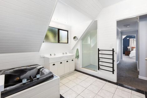 Photo of property in 8 Ration Lane, Whitby, Porirua, 5024