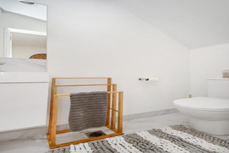 Photo of property in 10 Finstock Way, Rolleston, 7614