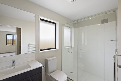 Photo of property in 16 Fairbairn Road, Rolleston, 7614