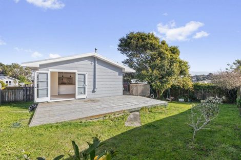 Photo of property in 17 Moult Street, Titahi Bay, Porirua, 5022