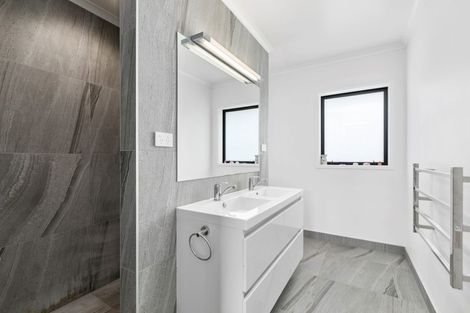 Photo of property in 221 Lakes Boulevard, Pyes Pa, Tauranga, 3112