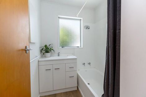 Photo of property in 10 Papawai Road, Greytown, 5712