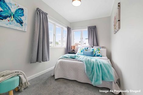 Photo of property in 9 Menary Street, Papakura, 2110