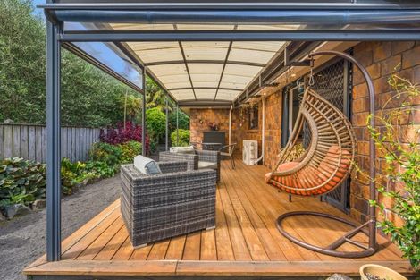 Photo of property in 5a Shanley Crescent, Waiuku, 2123