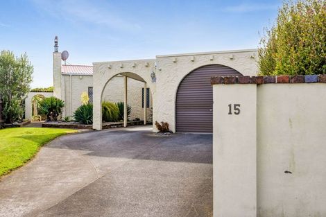 Photo of property in 15 Kowhai Street, Hawera, 4610