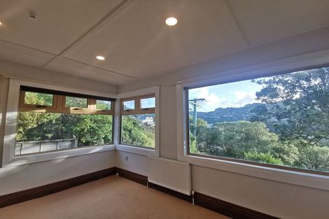 Photo of property in 2 Fernhill Terrace, Wadestown, Wellington, 6012