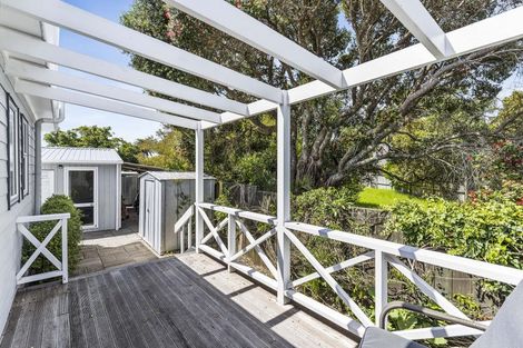 Photo of property in 8 Maygrove Drive, Orewa, 0931