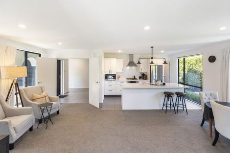 Photo of property in 10 Mica Place, Northwood, Christchurch, 8051