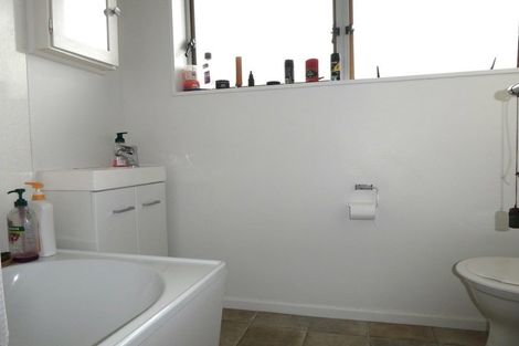 Photo of property in 2 Howitt Place, Hokitika, 7810