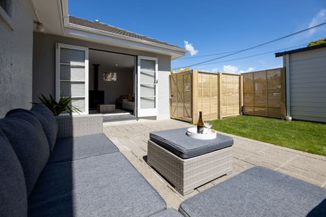 Photo of property in 44 Cutts Road, Russley, Christchurch, 8042