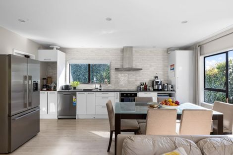 Photo of property in 2/78 Salisbury Road, Birkdale, Auckland, 0626